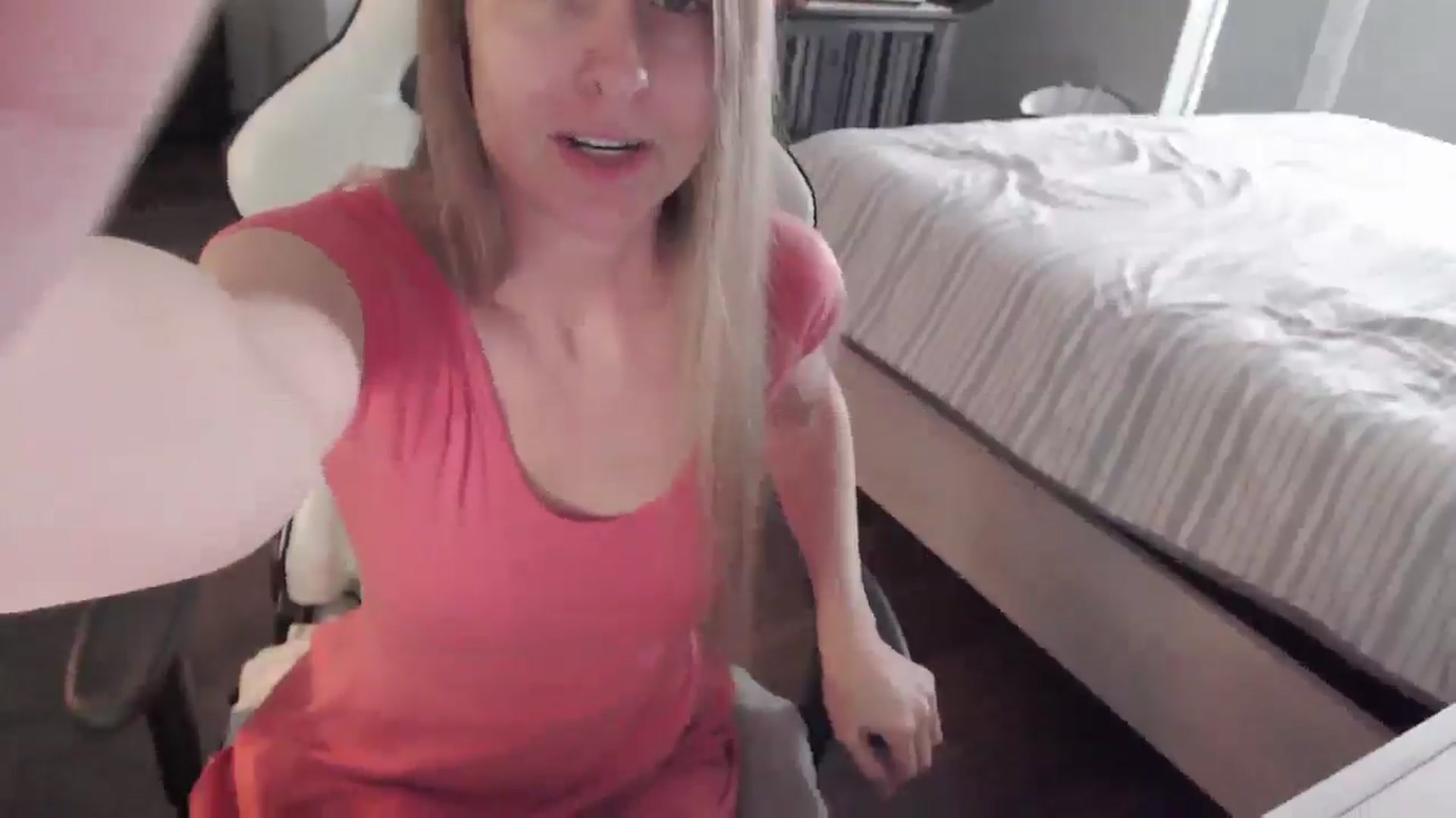 Gallery image thumbnail from ZenZoey's myfreecams stream on, 03/03/2026, 18:43 image 12 of 20