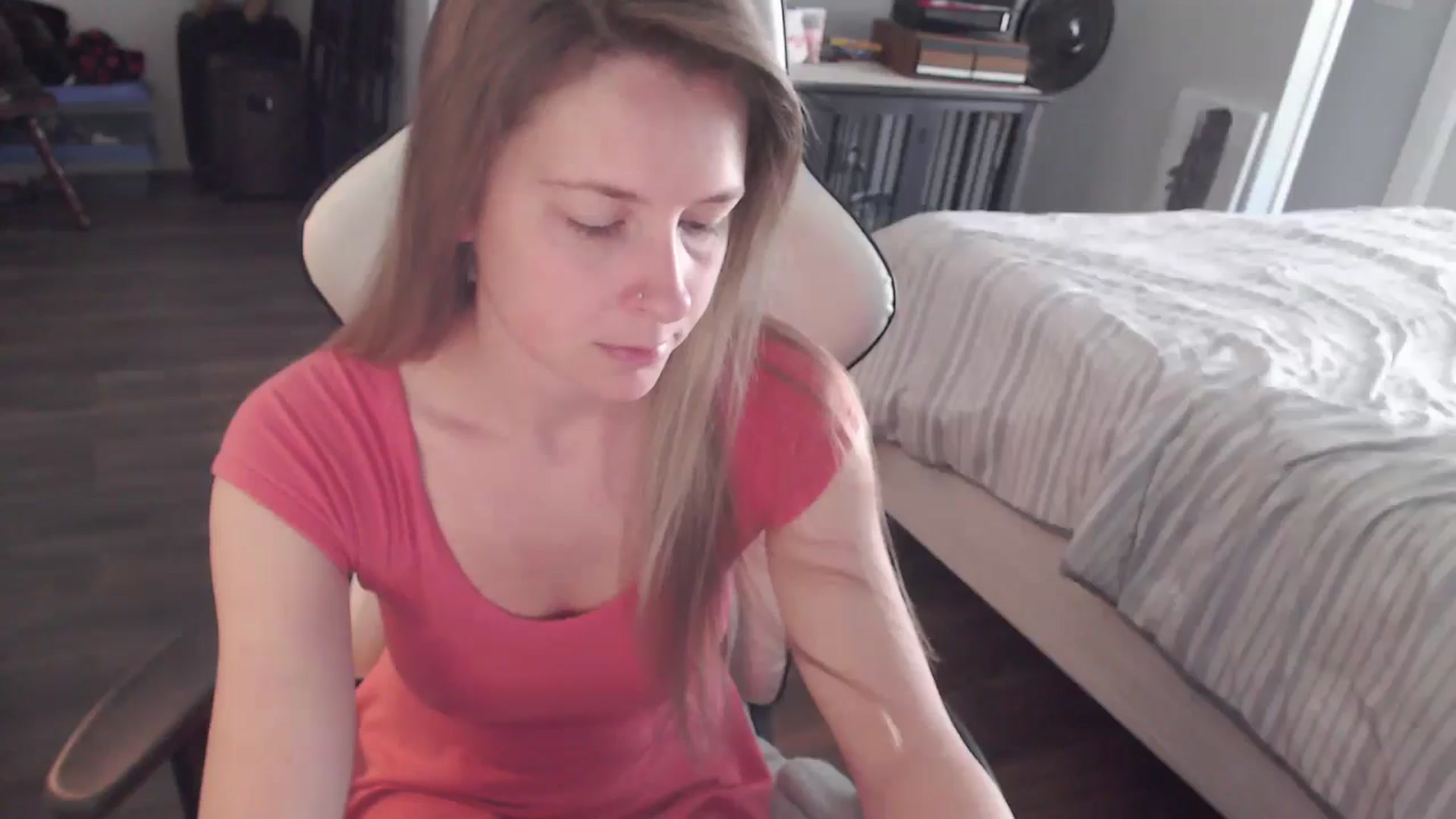 Gallery image thumbnail from ZenZoey's myfreecams stream on, 03/19/2026, 15:28 image 5 of 20
