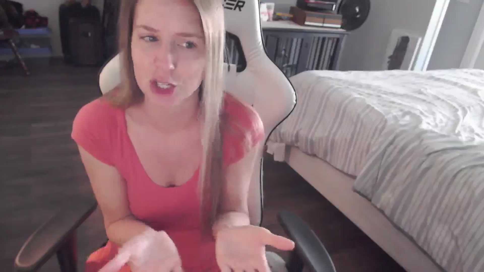 Gallery image thumbnail from ZenZoey's myfreecams stream on, 03/19/2026, 15:28 image 7 of 20