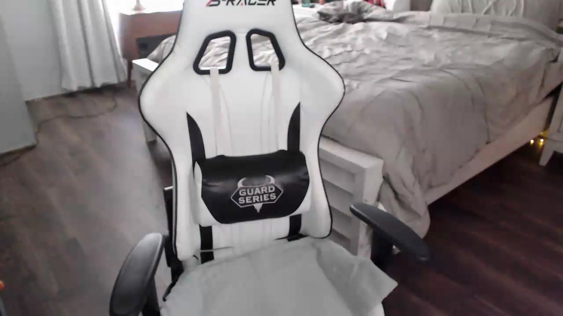 Gallery image thumbnail from ZenZoey's myfreecams stream on, 06/29/2026, 19:41 image 8 of 20