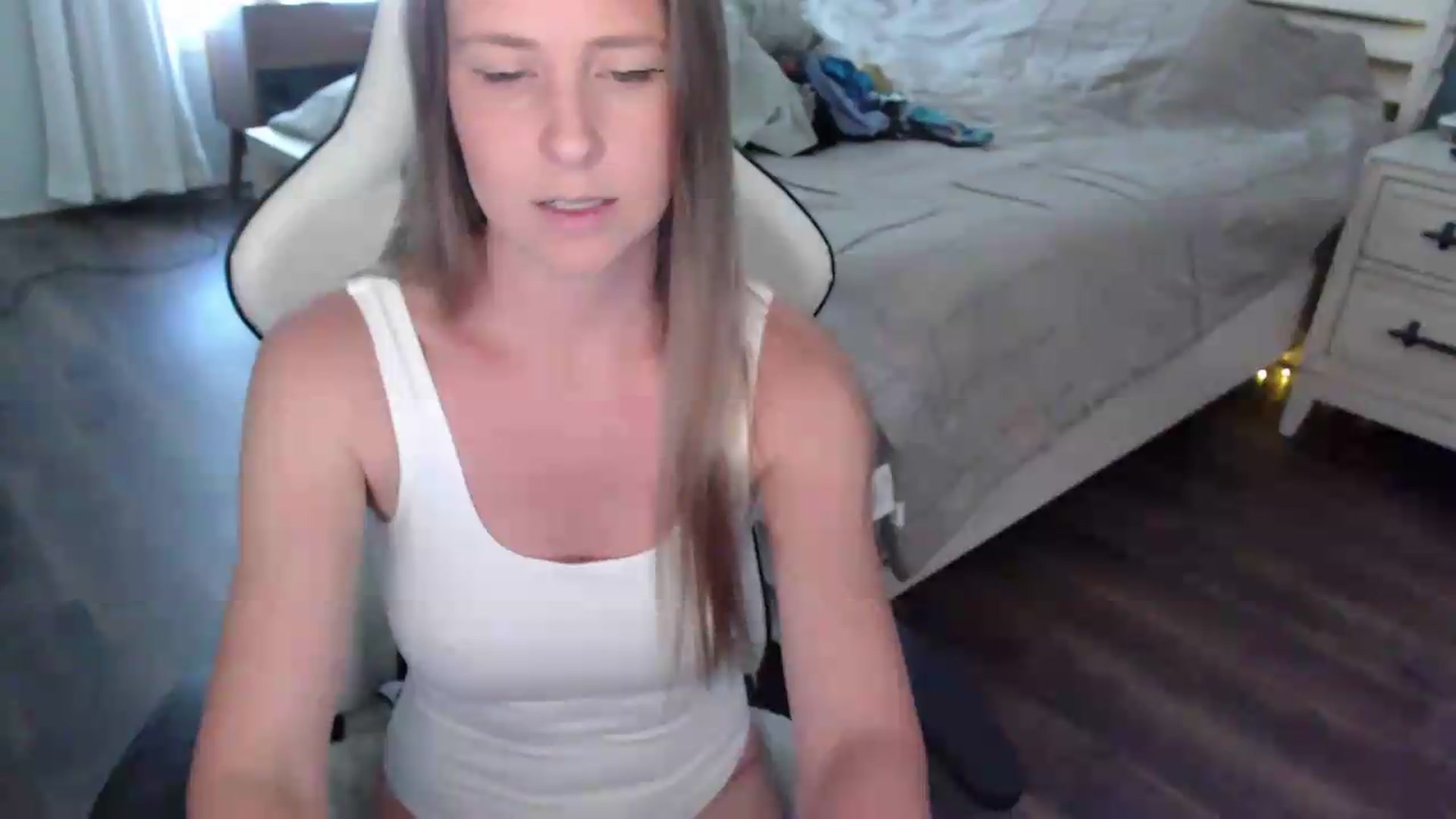Gallery image thumbnail from ZenZoey's myfreecams stream on, 07/01/2026, 18:06 image 5 of 20