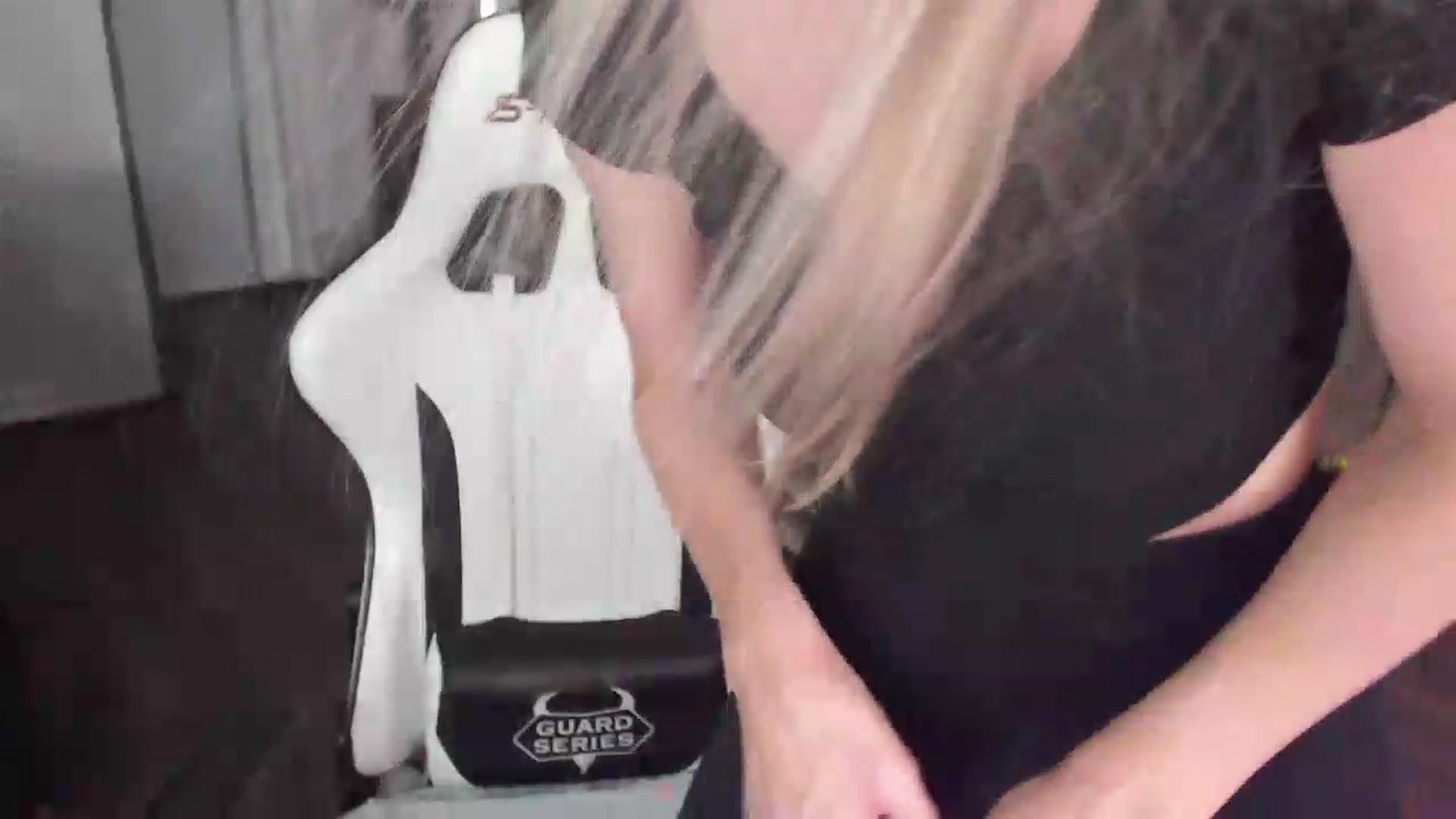 Gallery image thumbnail from ZenZoey's myfreecams stream on, 07/27/2026, 15:41 image 4 of 20