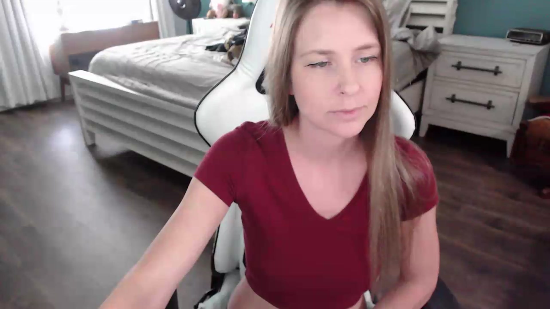 Gallery image thumbnail from ZenZoey's myfreecams stream on, 08/10/2026, 17:43 image 10 of 20