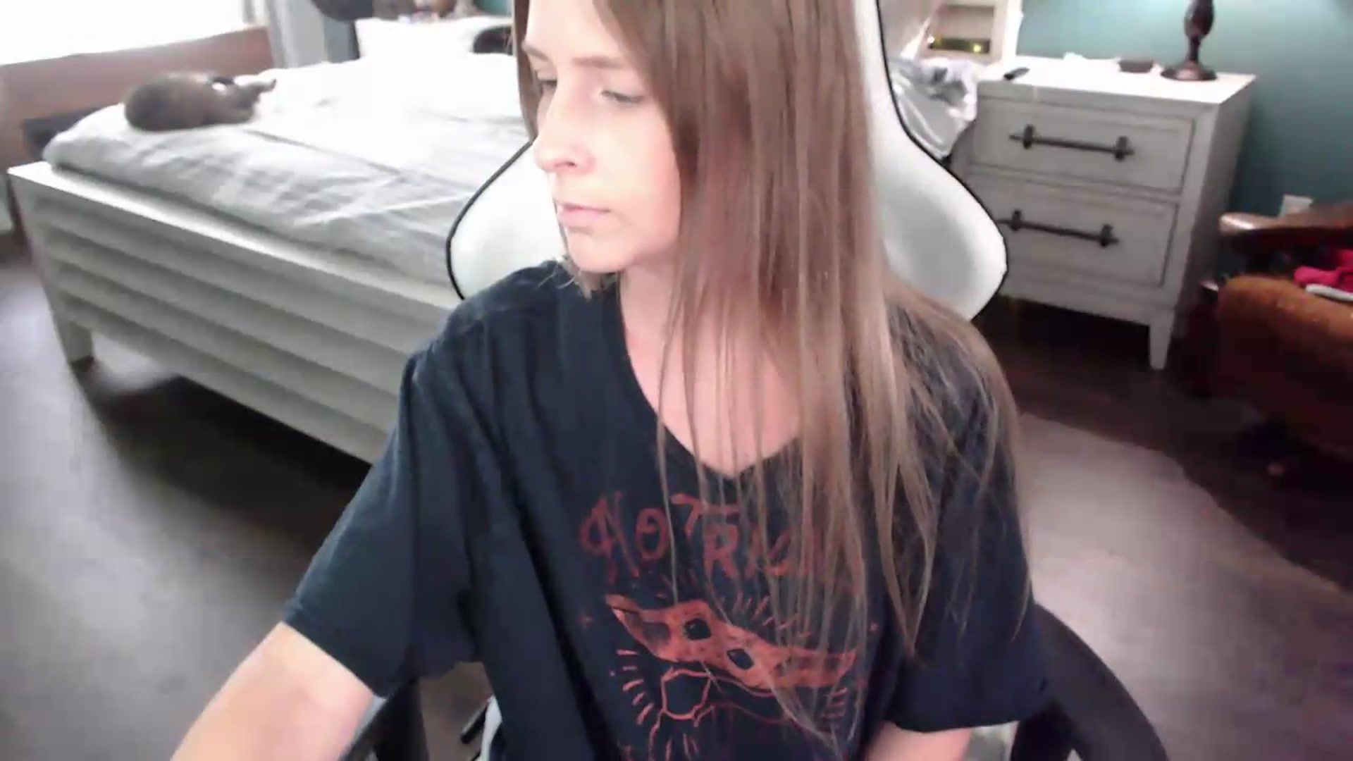 Gallery image thumbnail from ZenZoey's myfreecams stream on, 08/27/2026, 19:23 image 2 of 20