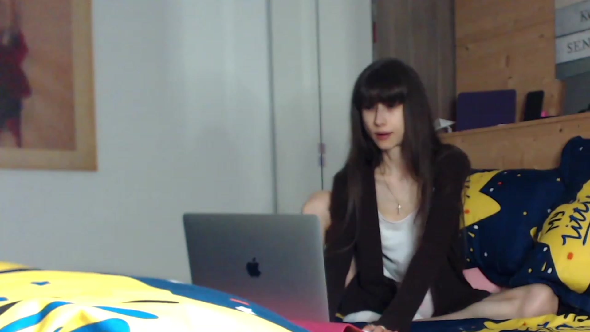 Gallery image thumbnail from Zen_Jo's myfreecams stream on, 04/16/2023, 16:40 image 4 of 20