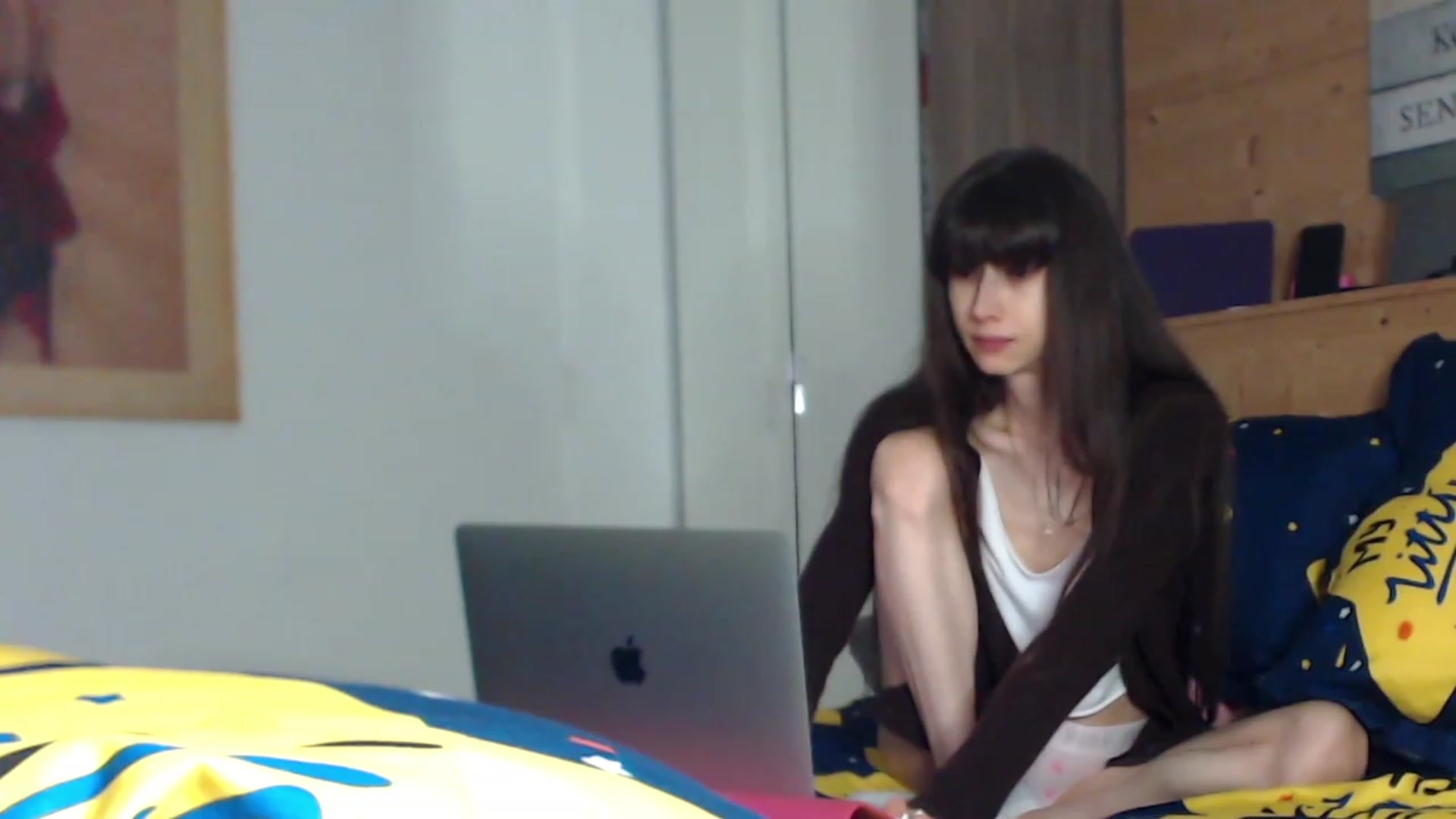Gallery image thumbnail from Zen_Jo's myfreecams stream on, 04/16/2023, 16:40 image 15 of 20