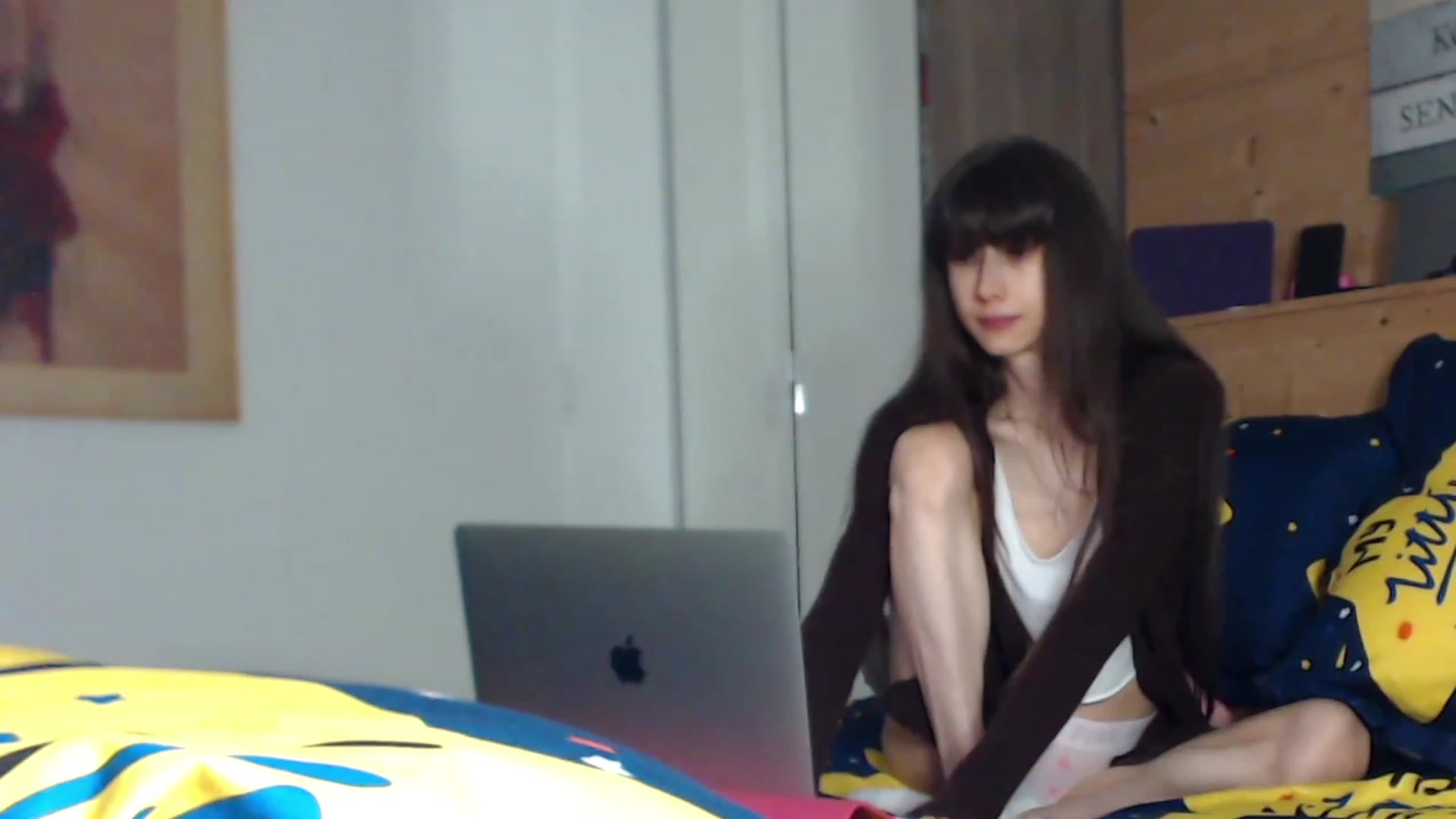 Gallery image thumbnail from Zen_Jo's myfreecams stream on, 04/16/2023, 16:40 image 14 of 20