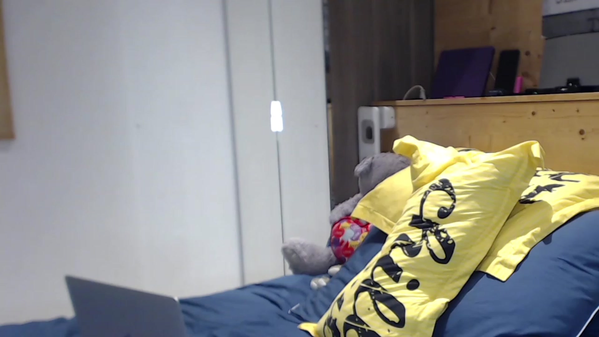 Gallery image thumbnail from Zen_Jo's myfreecams stream on, 09/17/2023, 16:26 image 13 of 20