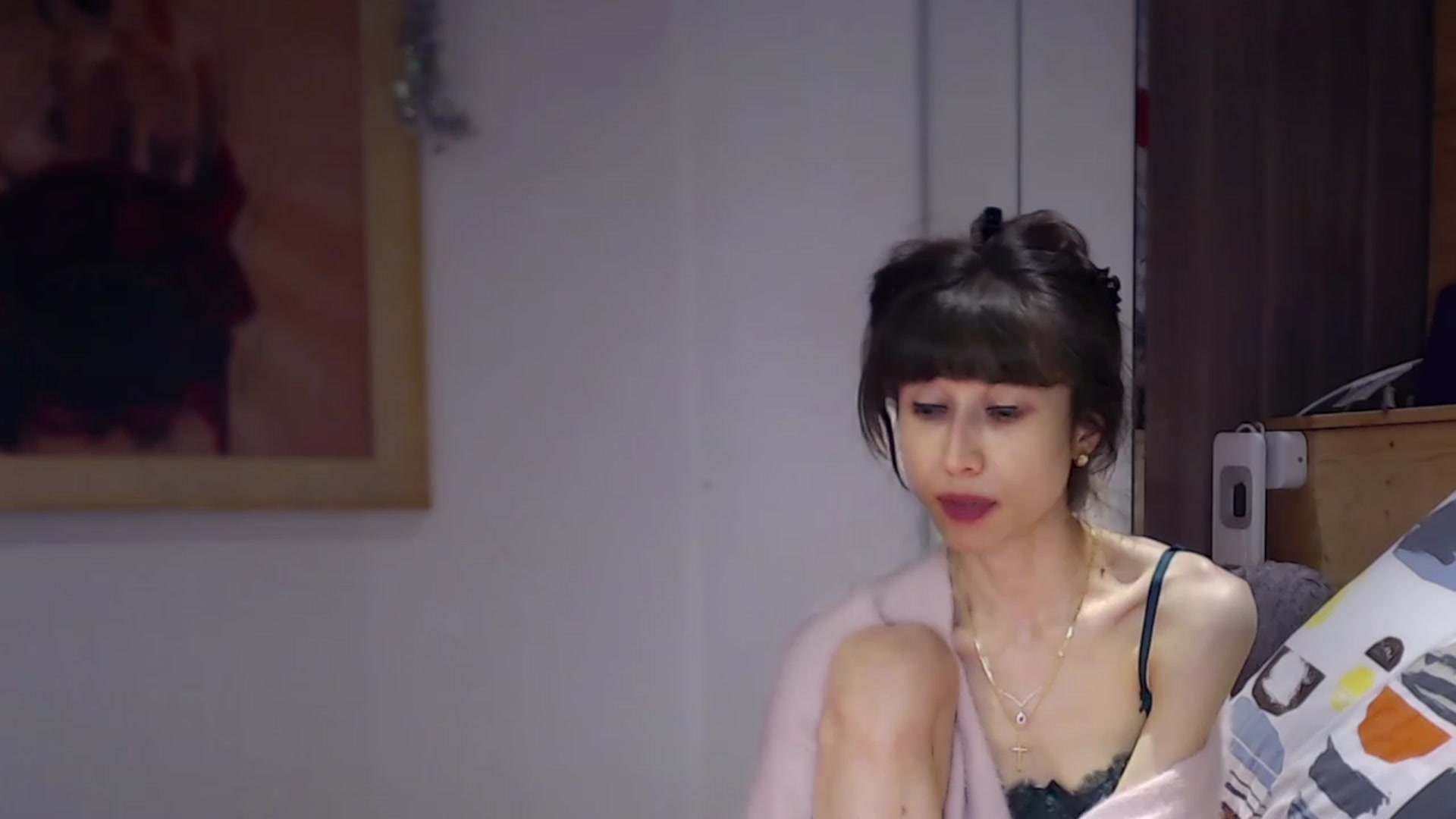 Gallery image thumbnail from Zen_Jo's myfreecams stream on, 12/25/2023, 17:50 image 12 of 20