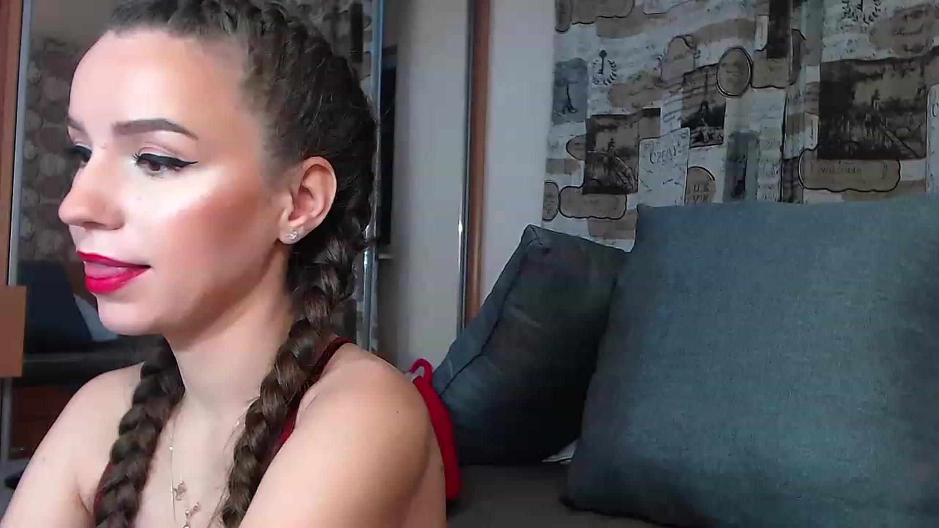 Gallery image thumbnail from Zen______'s myfreecams stream on, 12/07/2022, 04:02 image 9 of 20