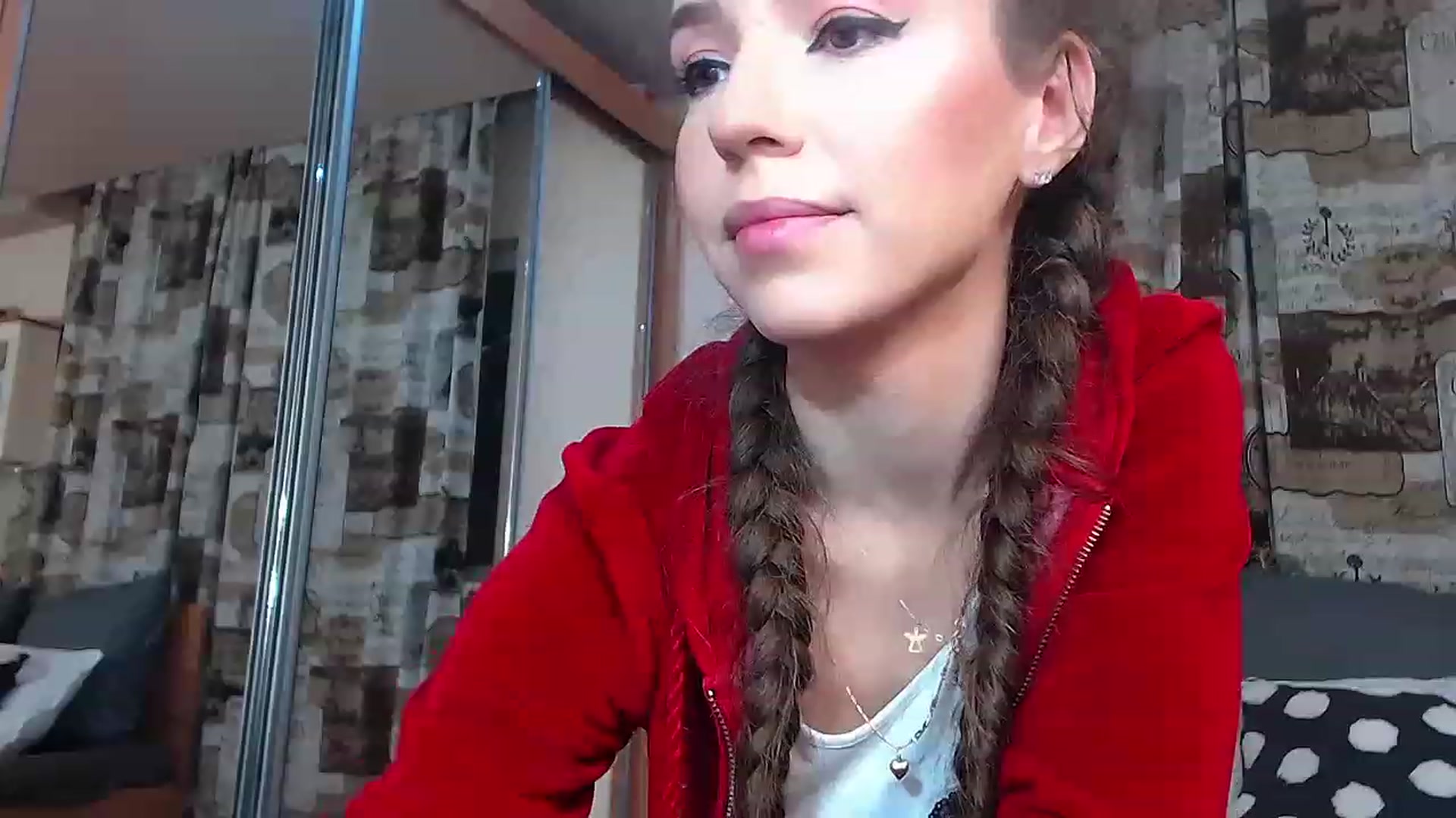 Gallery image thumbnail from Zen______'s myfreecams stream on, 12/08/2022, 07:07 image 14 of 20
