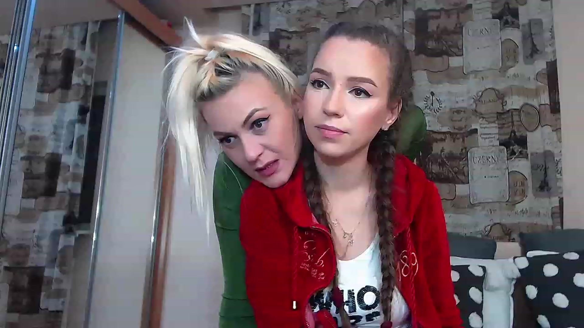 Gallery image thumbnail from Zen______'s myfreecams stream on, 12/08/2022, 08:01 image 8 of 20