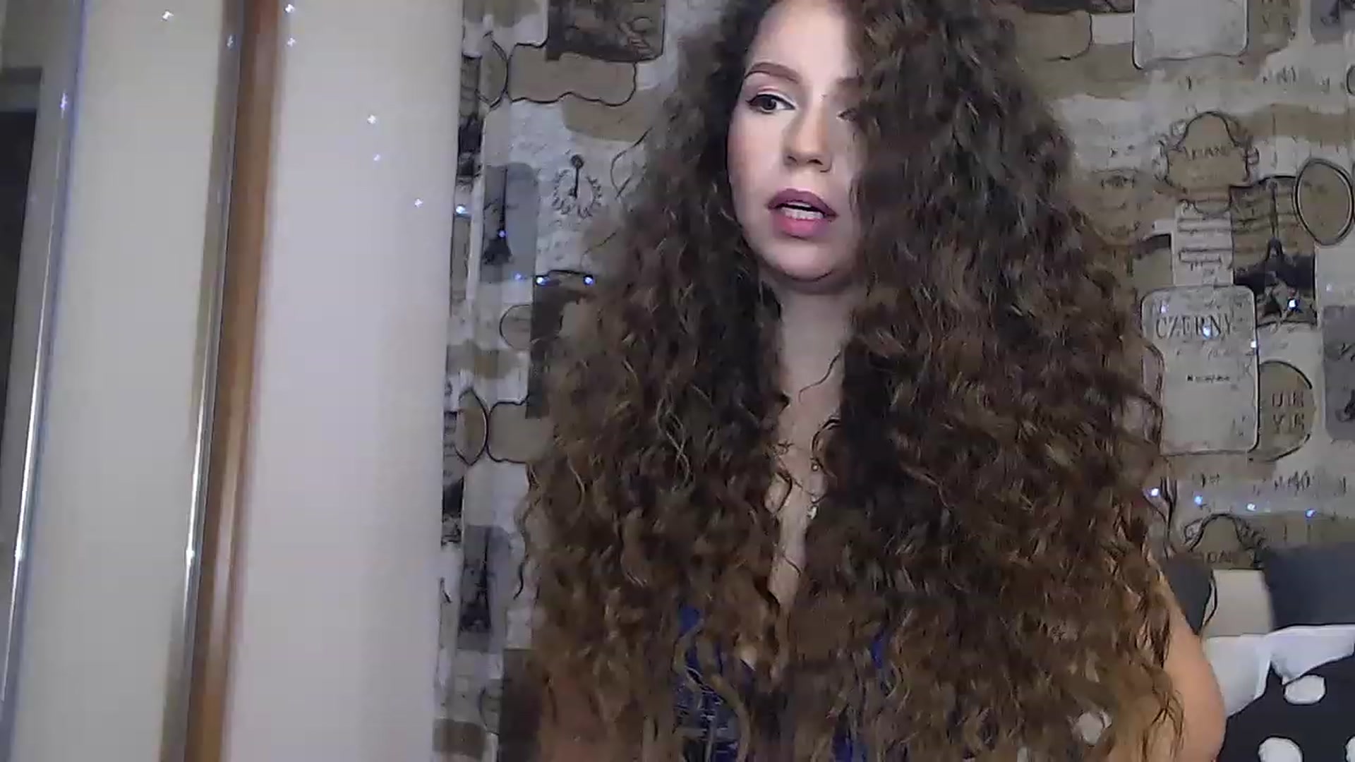 Gallery image thumbnail from Zen______'s myfreecams stream on, 12/09/2022, 10:32 image 18 of 20