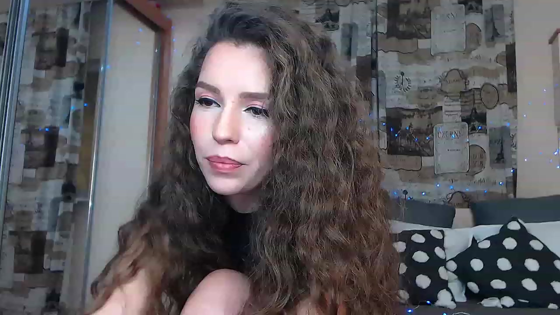 Gallery image thumbnail from Zen______'s myfreecams stream on, 12/10/2022, 09:15 image 6 of 20