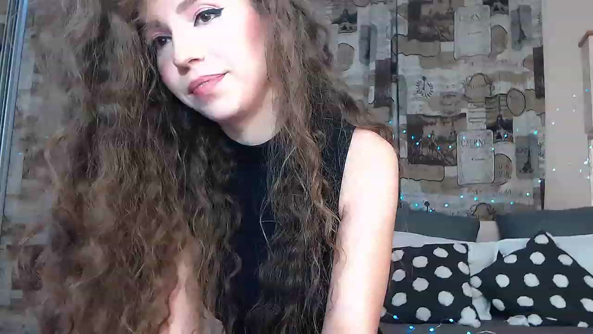 Gallery image thumbnail from Zen______'s myfreecams stream on, 12/10/2022, 09:15 image 13 of 20