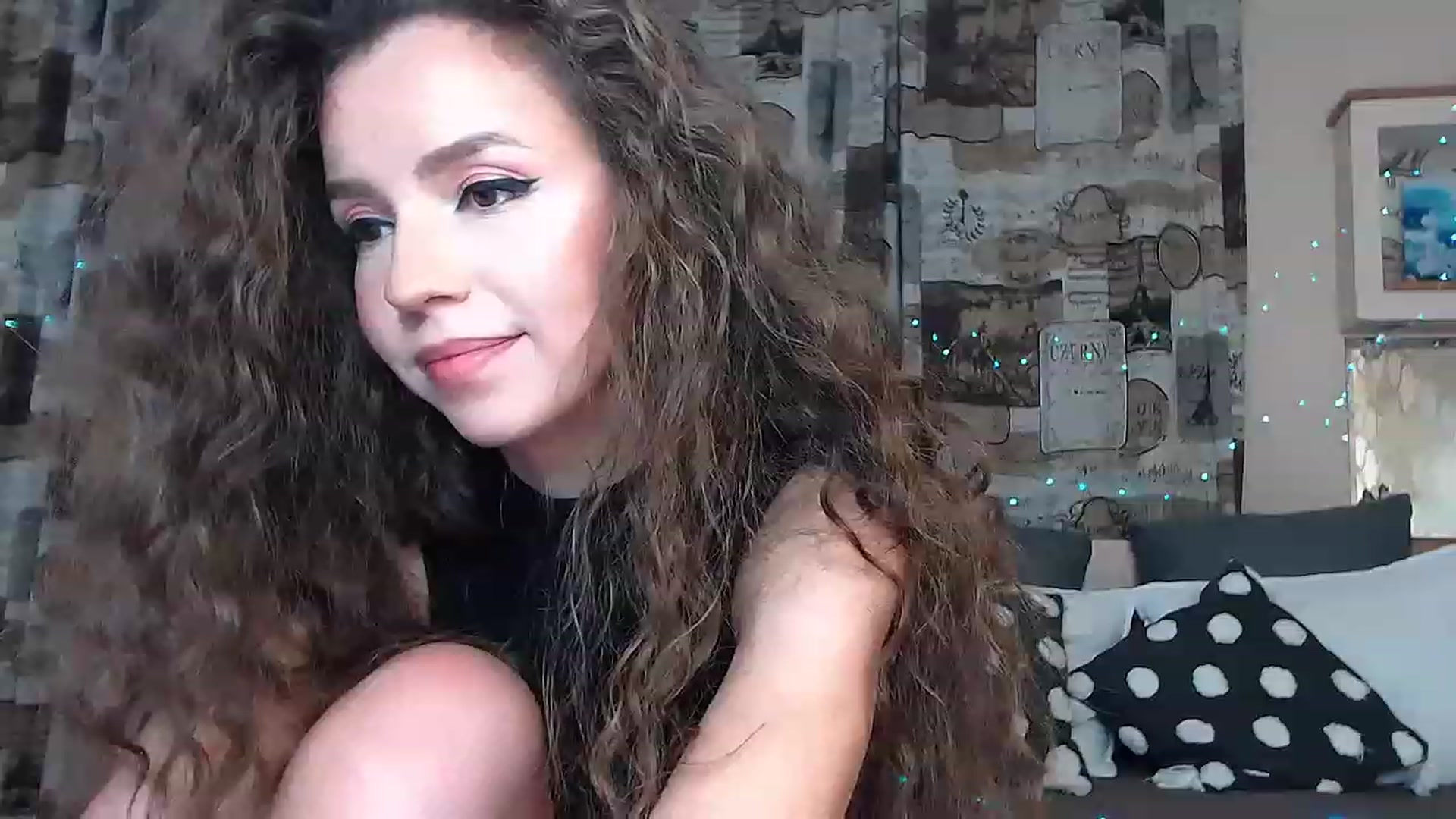 Gallery image thumbnail from Zen______'s myfreecams stream on, 12/10/2022, 09:15 image 17 of 20