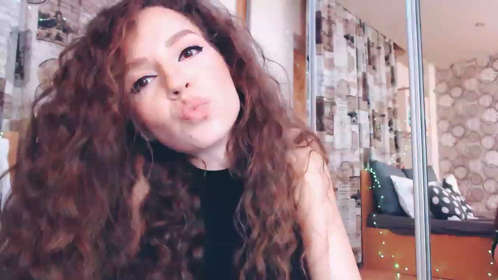 Gallery image thumbnail from Zen______'s myfreecams stream on, 12/10/2022, 09:55 image 8 of 20