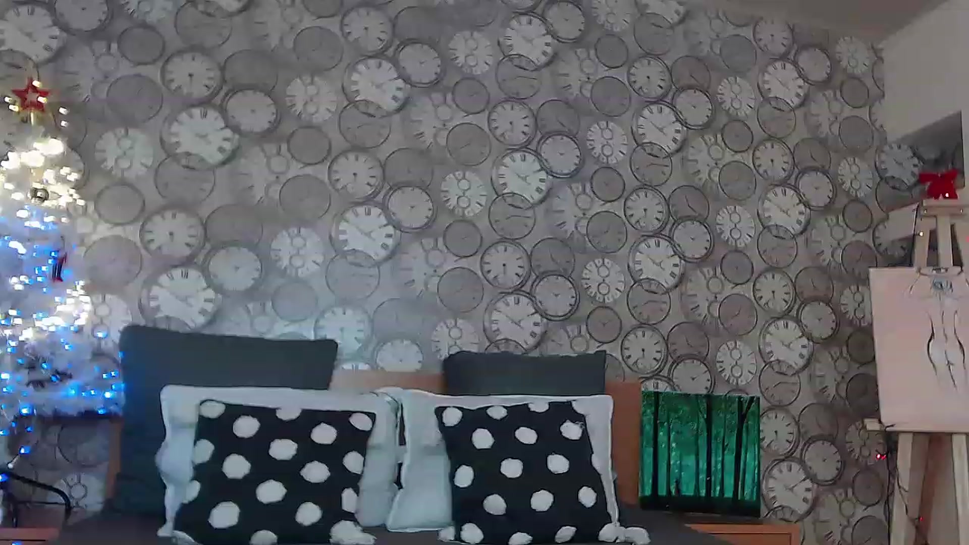 Gallery image thumbnail from Zen______'s myfreecams stream on, 12/15/2022, 11:14 image 5 of 20