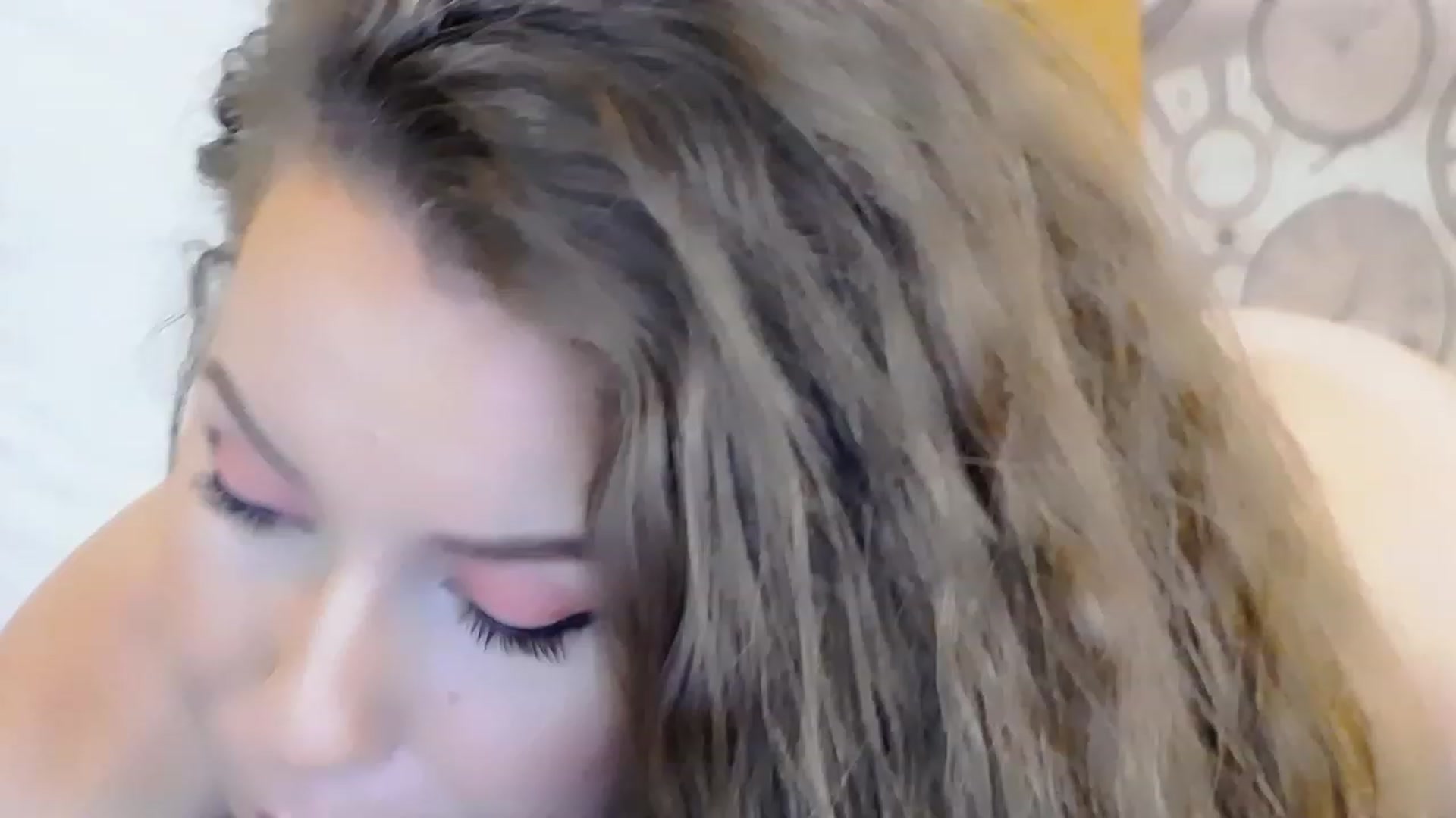 Gallery image thumbnail from Zen______'s myfreecams stream on, 07/10/2023, 10:43 image 15 of 20