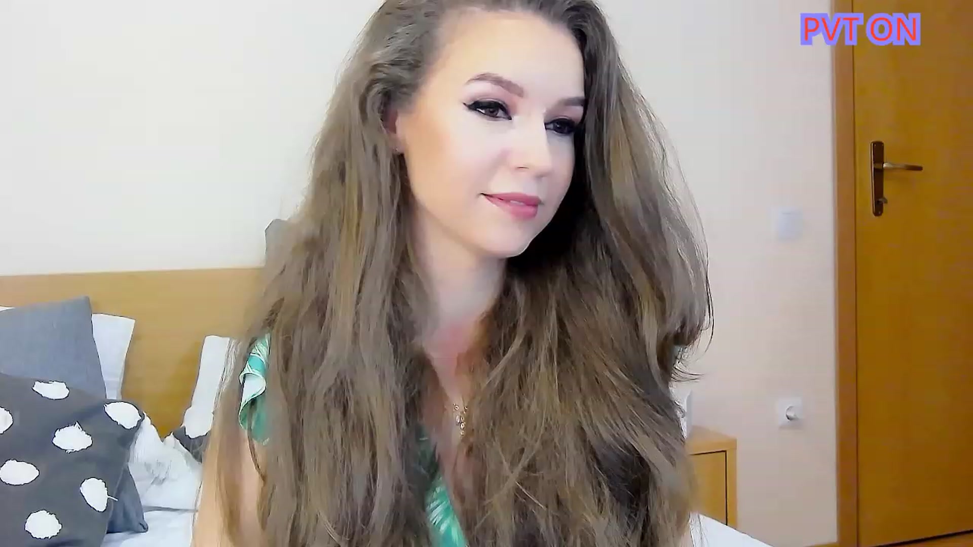 Gallery image thumbnail from Zen______'s myfreecams stream on, 08/24/2023, 09:39 image 3 of 20