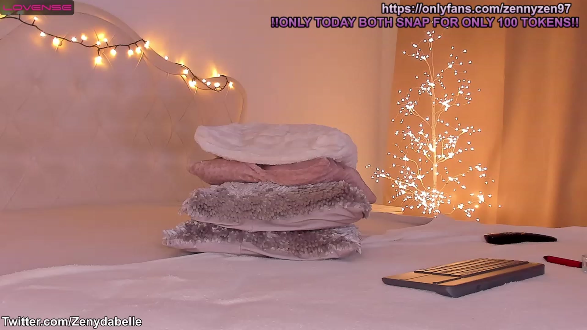 Gallery image thumbnail from ZennyRosse's myfreecams stream on, 01/09/2023, 20:19 image 12 of 20