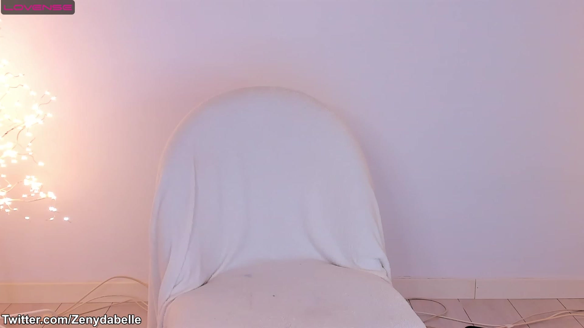Gallery image thumbnail from ZennyRosse's myfreecams stream on, 07/28/2023, 19:47 image 10 of 20
