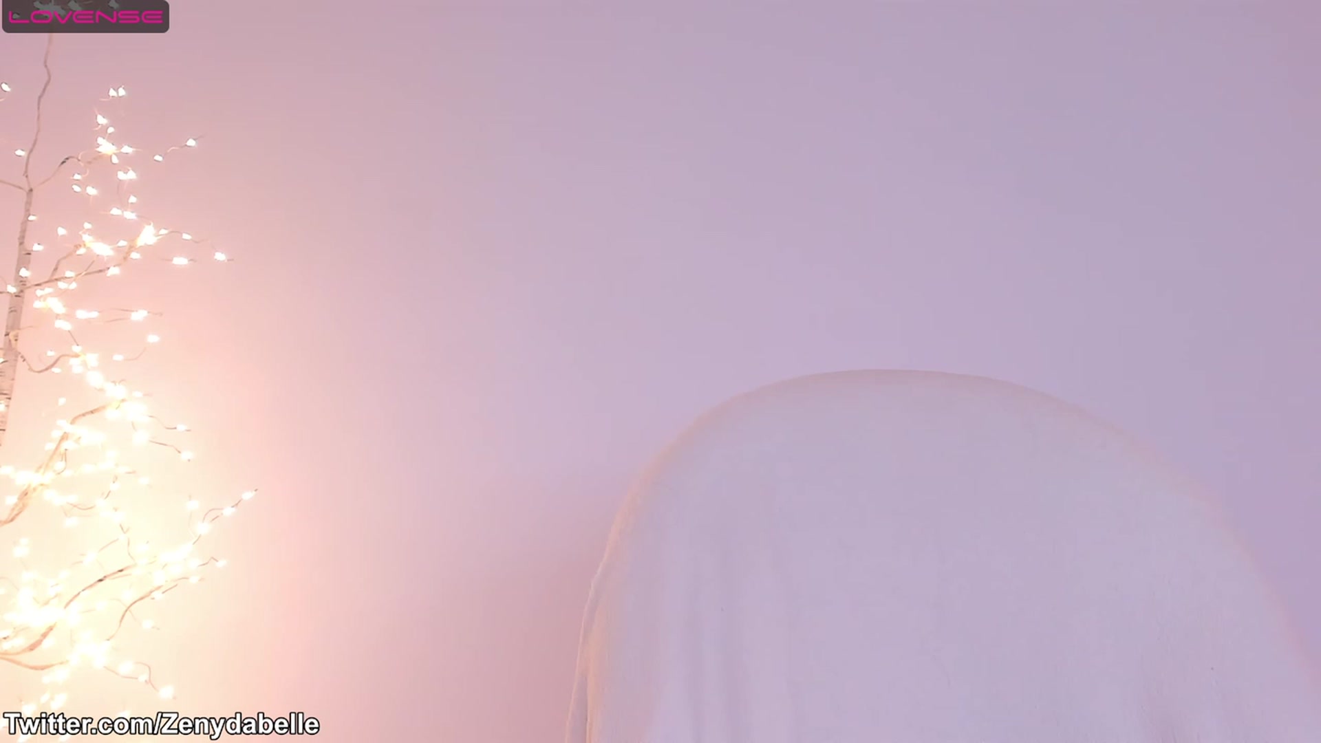Gallery image thumbnail from ZennyRosse's myfreecams stream on, 07/30/2023, 23:15 image 7 of 20