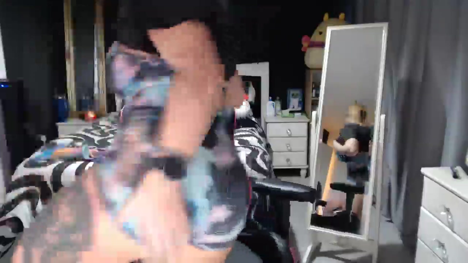 Gallery image thumbnail from ZephyraObs's myfreecams stream on, 02/16/2026, 18:26 image 6 of 20