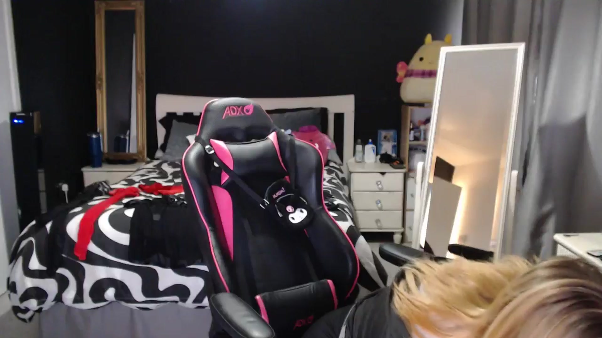 Gallery image thumbnail from ZephyraObs's myfreecams stream on, 03/02/2026, 16:10 image 20 of 20