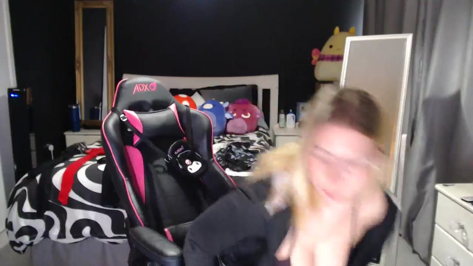 Gallery image thumbnail from ZephyraObs's myfreecams stream on, 03/02/2026, 16:10 image 12 of 20