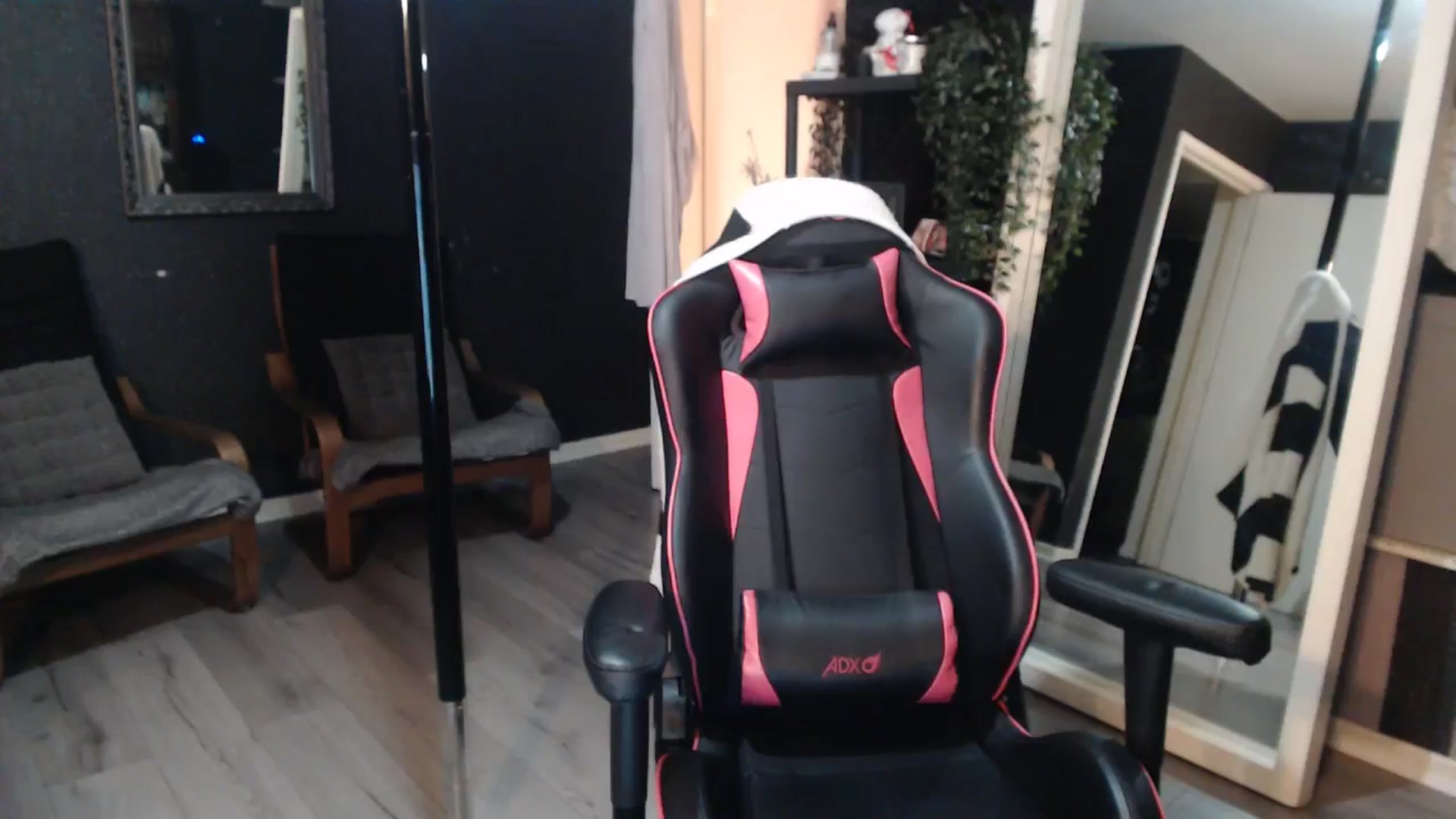 Gallery image thumbnail from ZephyraObs's myfreecams stream on, 03/18/2026, 21:00 image 4 of 20