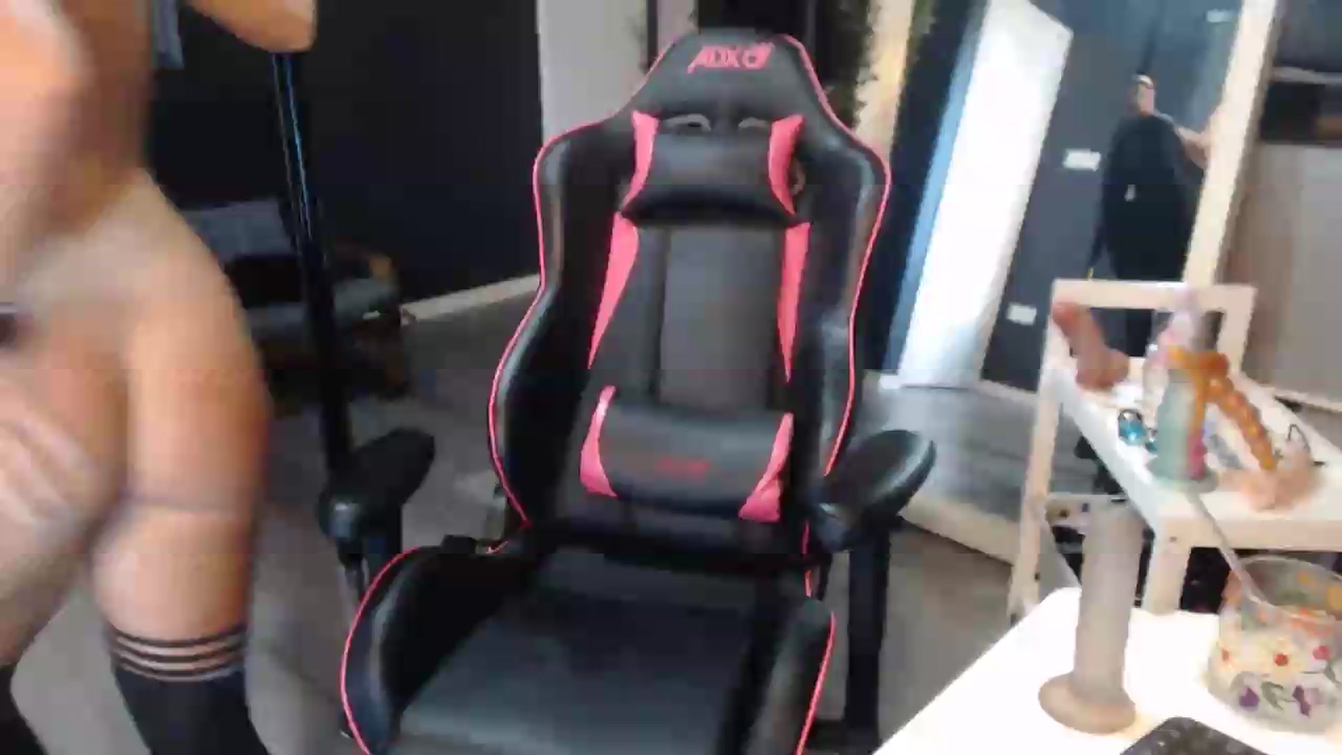 Gallery image thumbnail from ZephyraObs's myfreecams stream on, 07/19/2026, 18:36 image 20 of 20