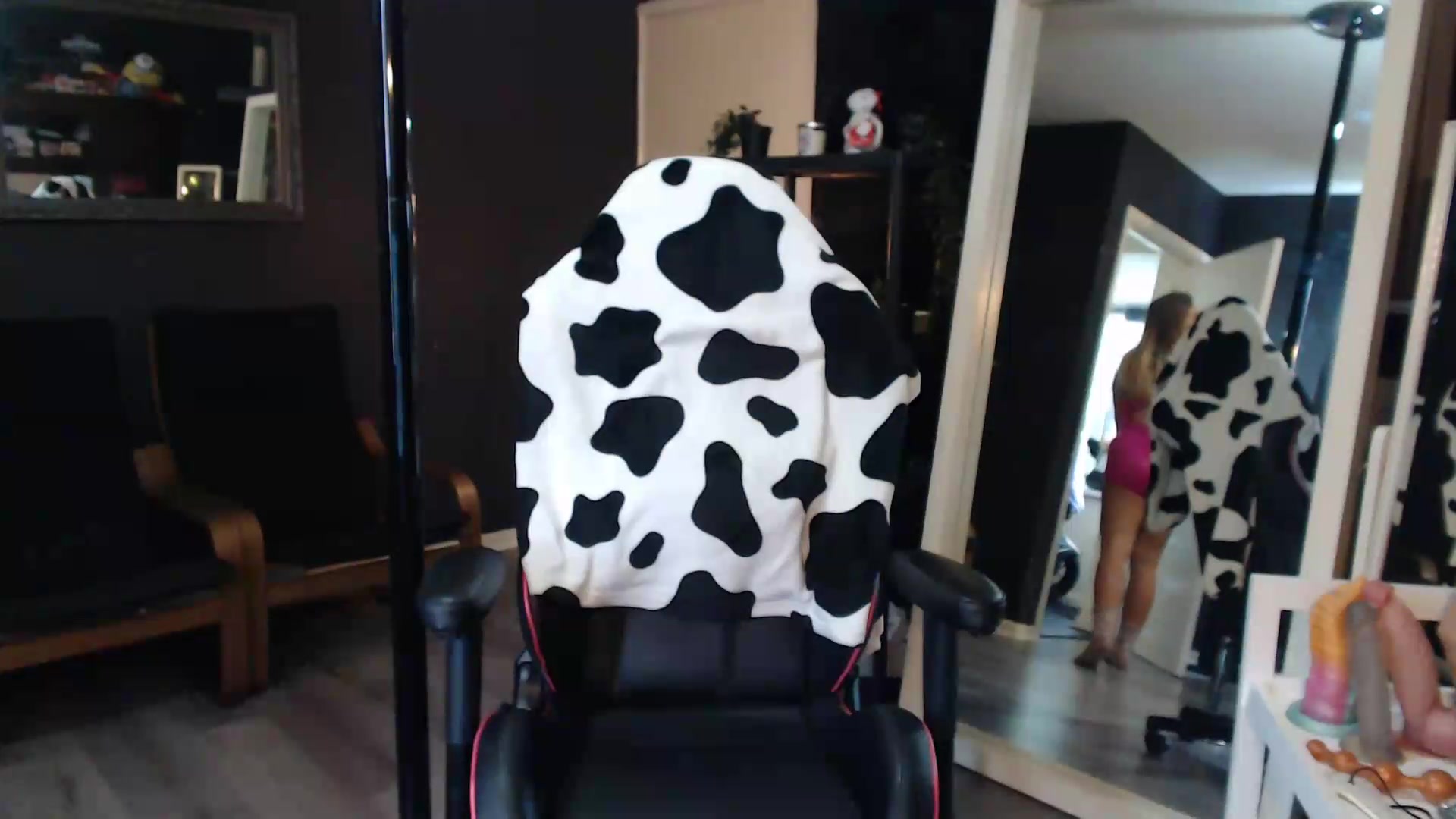 Gallery image thumbnail from ZephyraObs's myfreecams stream on, 09/12/2026, 15:52 image 14 of 20