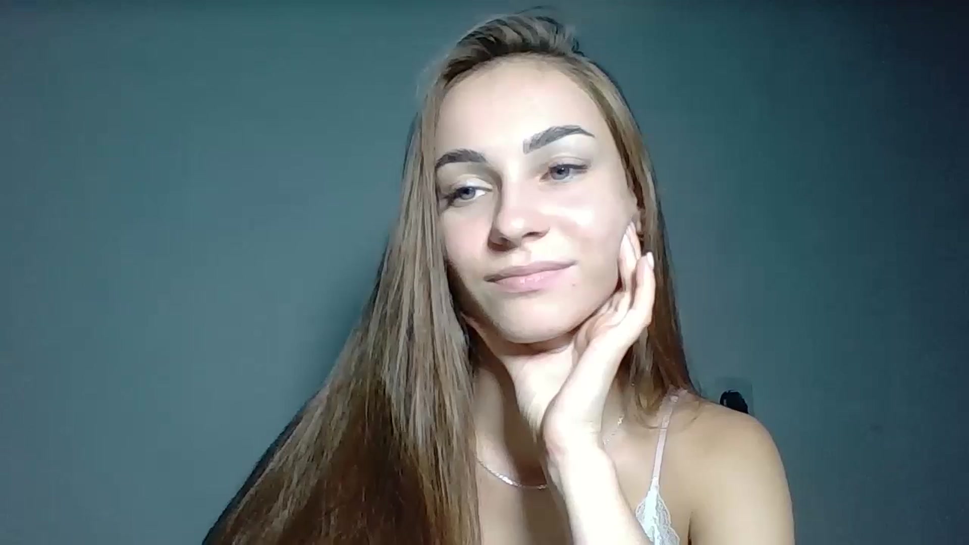 Gallery image thumbnail from Zephyria's myfreecams stream on, 09/11/2024, 18:50 image 18 of 20
