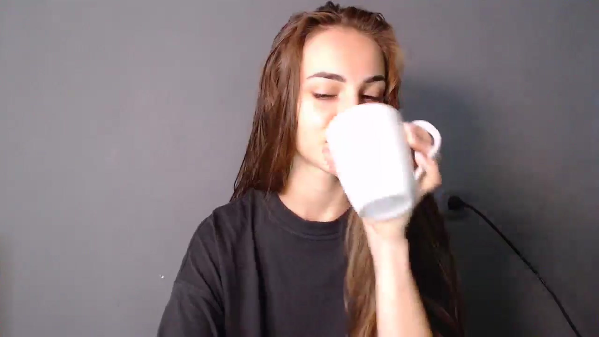 Gallery image thumbnail from Zephyria's myfreecams stream on, 09/15/2024, 13:14 image 6 of 20