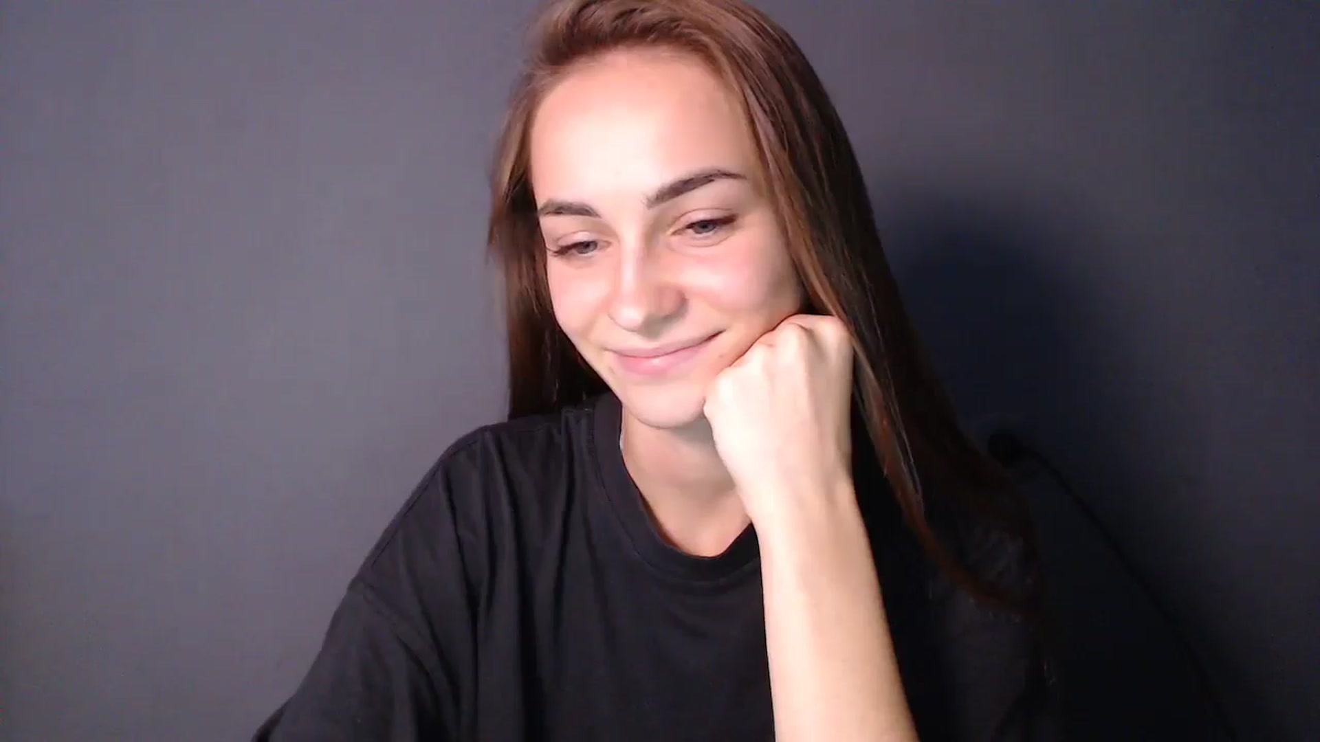Gallery image thumbnail from Zephyria's myfreecams stream on, 09/15/2024, 14:00 image 4 of 20