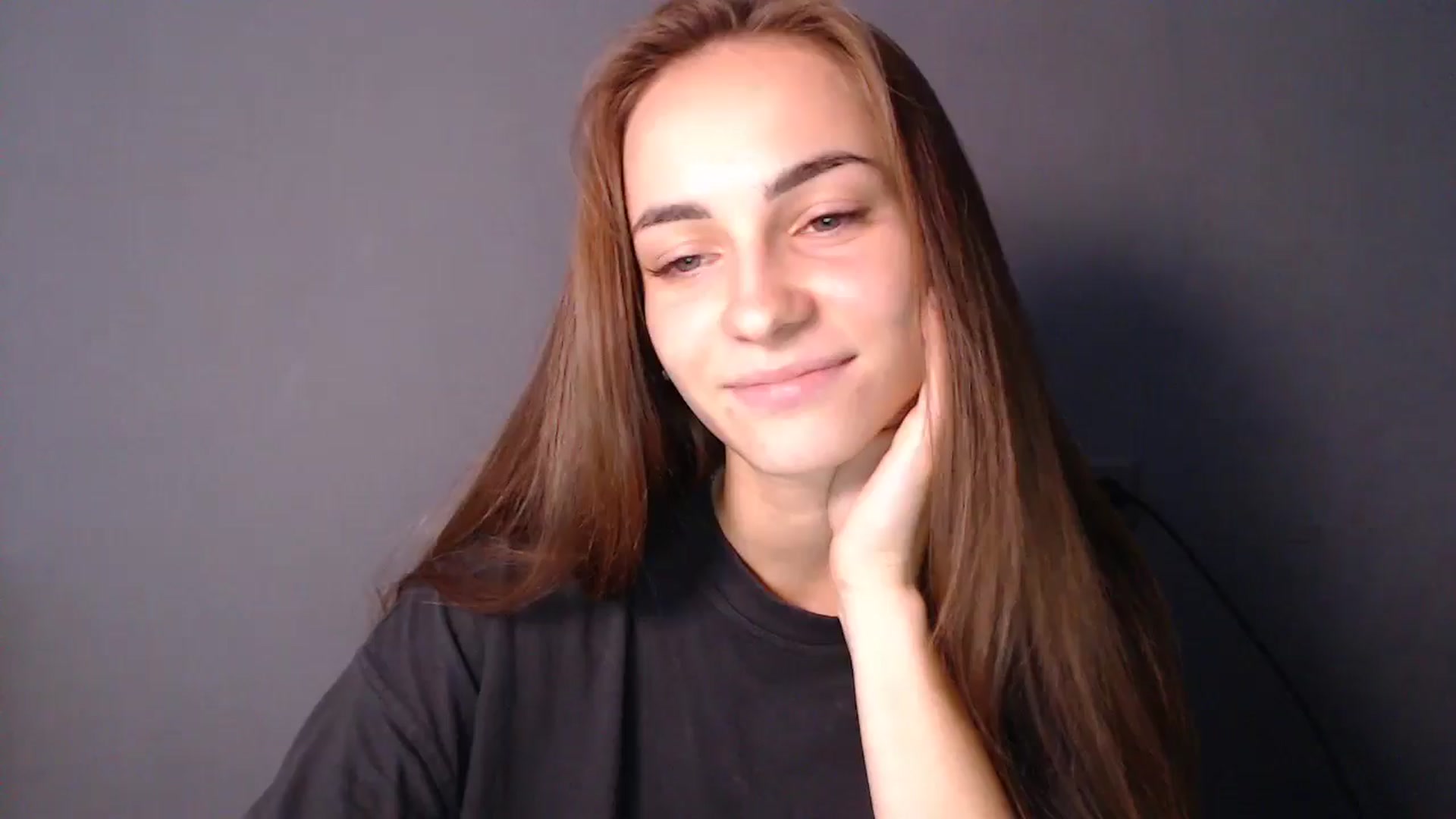 Gallery image thumbnail from Zephyria's myfreecams stream on, 09/15/2024, 14:00 image 17 of 20