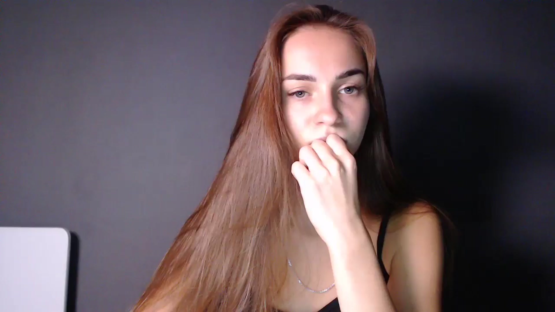 Gallery image thumbnail from Zephyria's myfreecams stream on, 09/15/2024, 18:18 image 16 of 20
