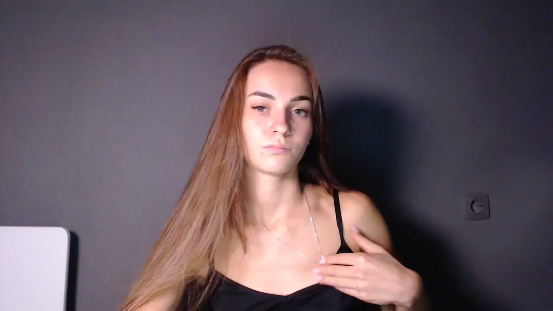 Gallery image thumbnail from Zephyria's myfreecams stream on, 09/15/2024, 18:18 image 17 of 20