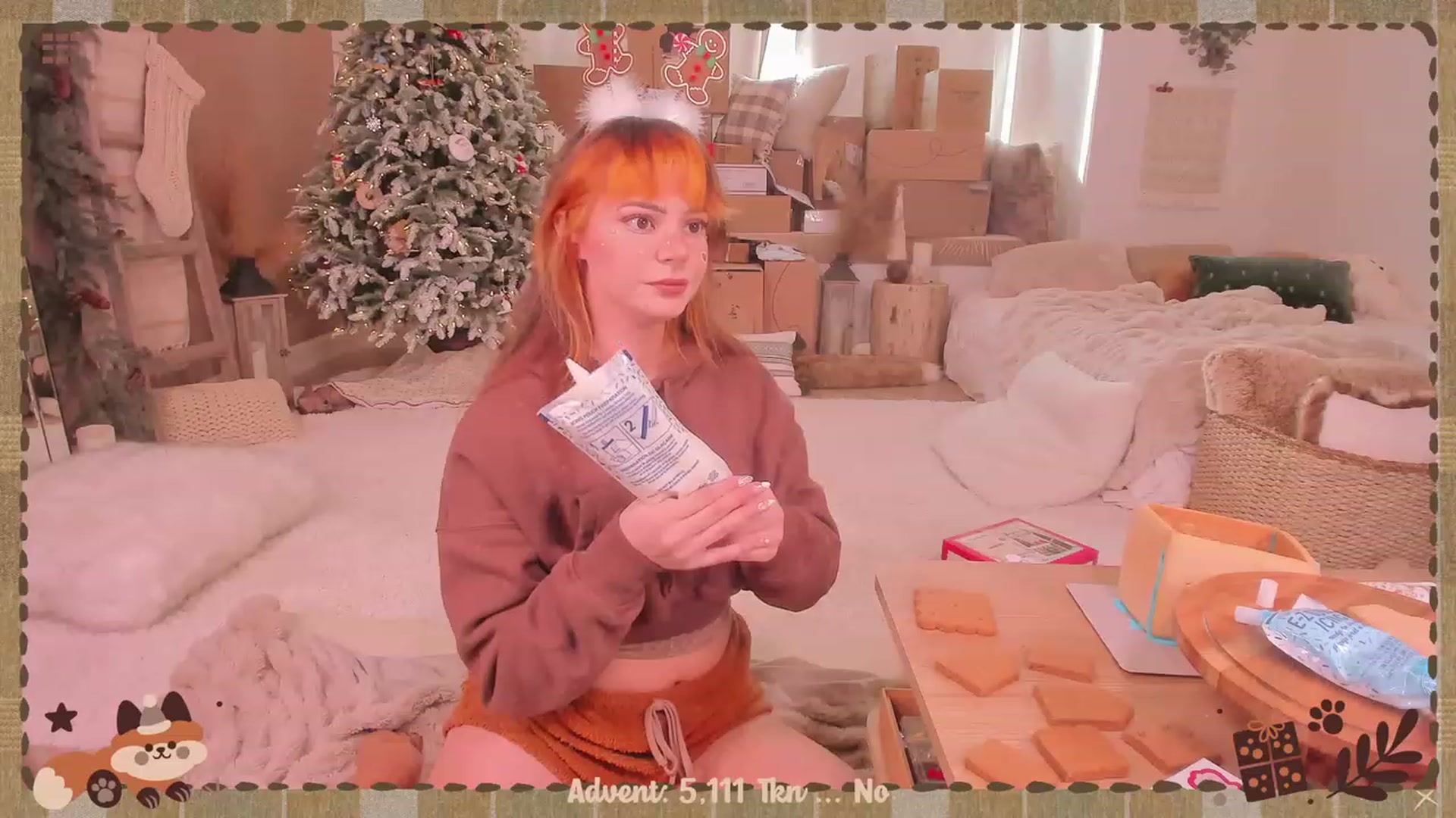 Gallery image thumbnail from ZiaFox's myfreecams stream on, 12/19/2022, 01:17 image 6 of 20