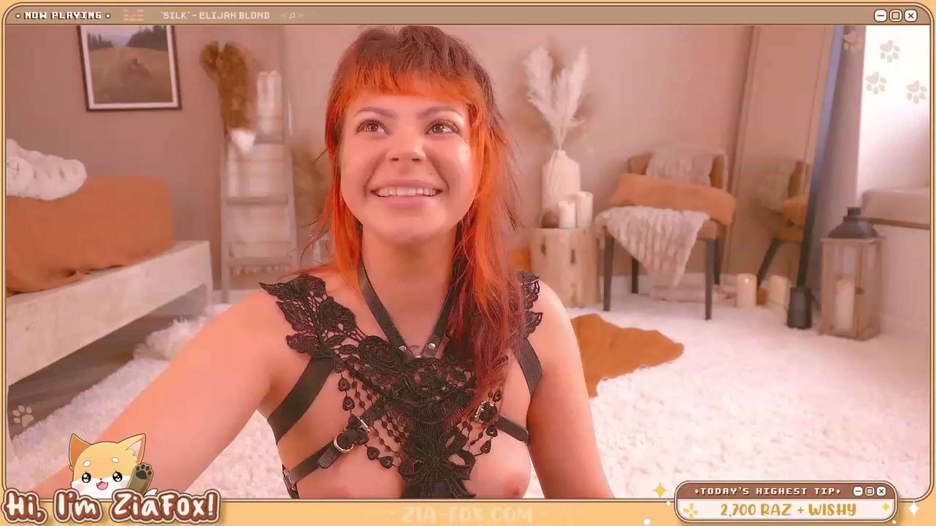 Gallery image thumbnail from ZiaFox's myfreecams stream on, 06/10/2023, 21:43 image 10 of 20
