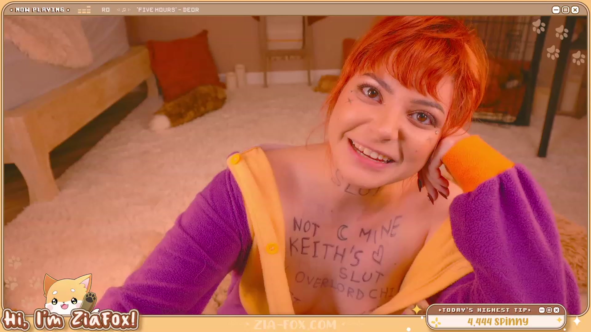 Gallery image thumbnail from ZiaFox's myfreecams stream on, 08/19/2023, 05:48 image 1 of 20