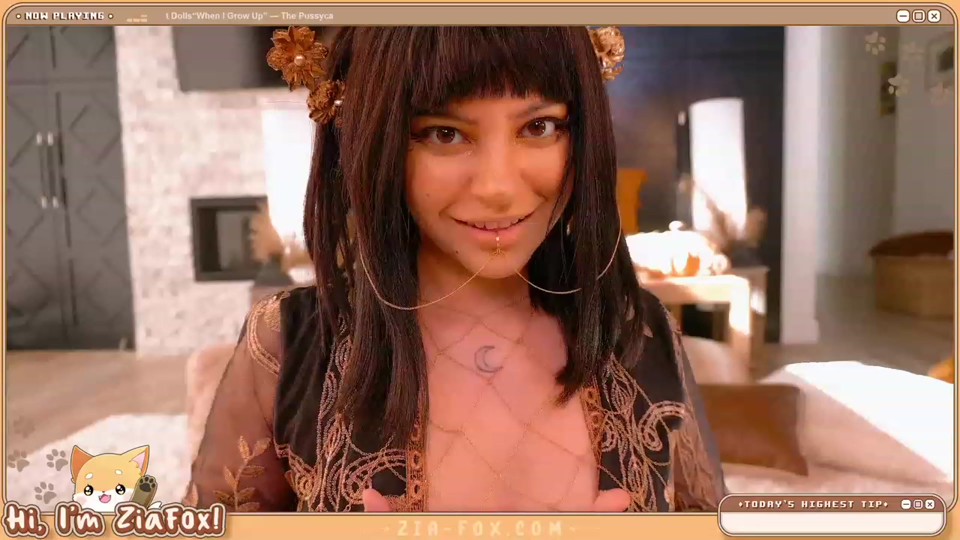 Gallery image thumbnail from ZiaFox's myfreecams stream on, 10/10/2023, 24:04 image 2 of 20