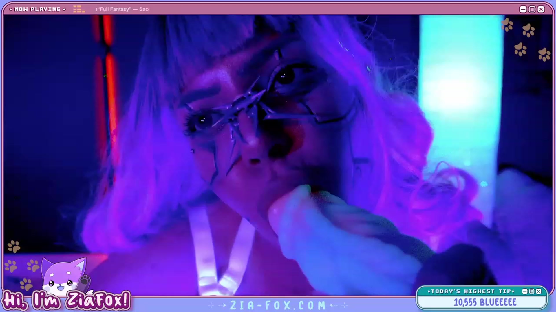 Gallery image thumbnail from ZiaFox's myfreecams stream on, 10/14/2023, 02:17 image 11 of 20