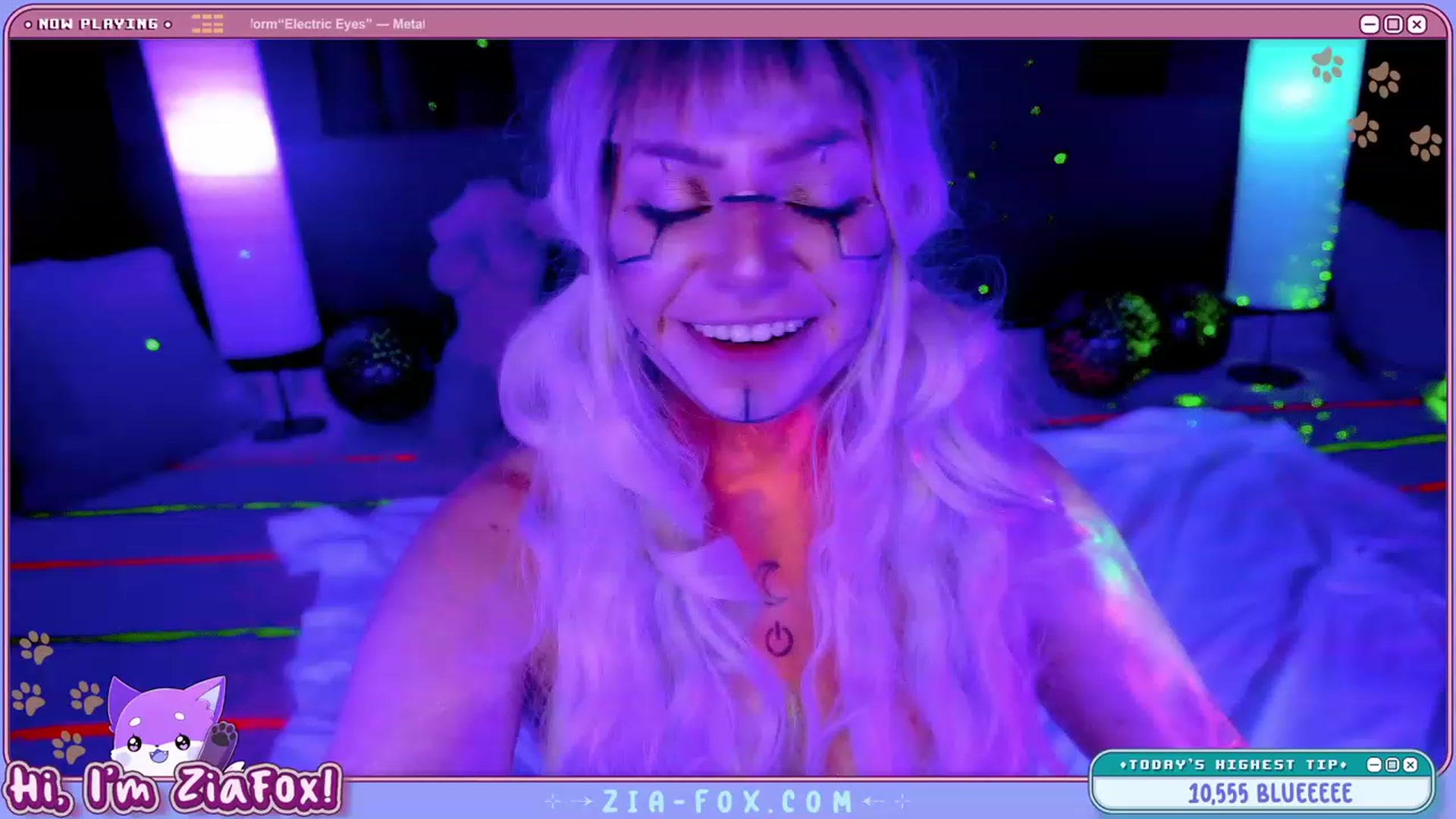 Gallery image thumbnail from ZiaFox's myfreecams stream on, 10/14/2023, 03:03 image 18 of 20