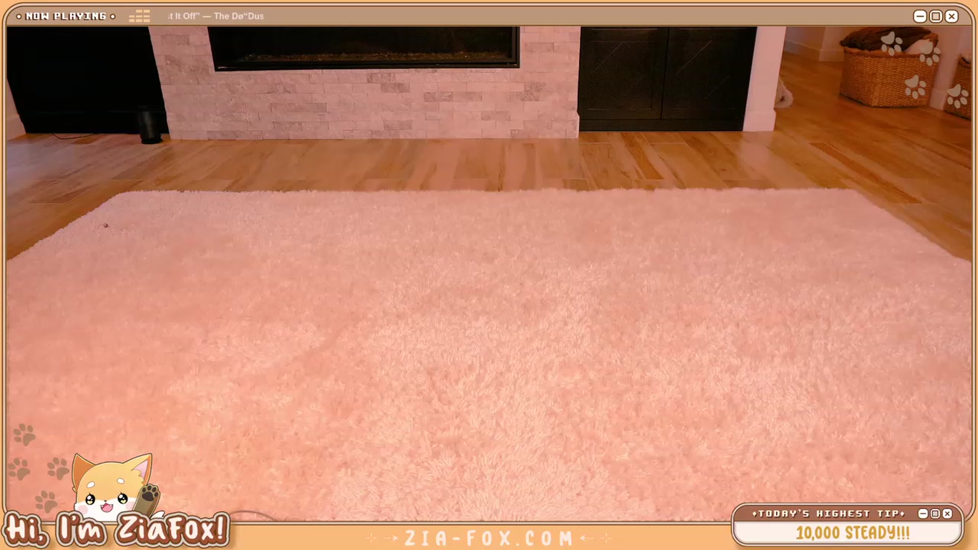 Gallery image thumbnail from ZiaFox's myfreecams stream on, 10/28/2023, 01:21 image 13 of 20