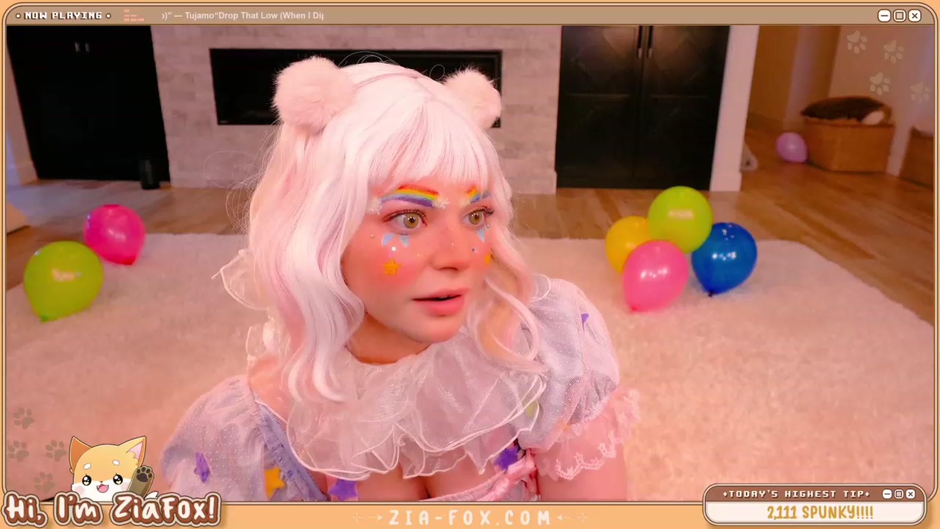 Gallery image thumbnail from ZiaFox's myfreecams stream on, 11/01/2023, 24:00 image 10 of 20