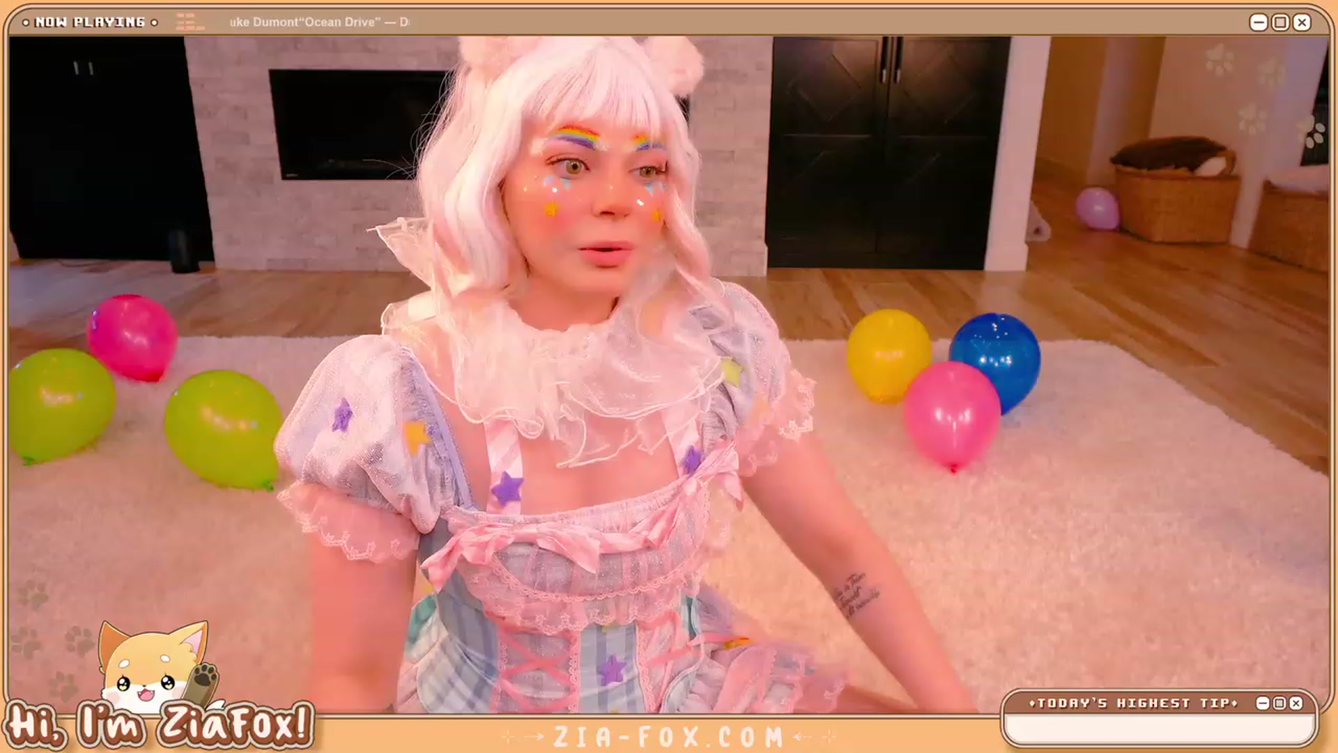 Gallery image thumbnail from ZiaFox's myfreecams stream on, 11/01/2023, 24:00 image 2 of 20