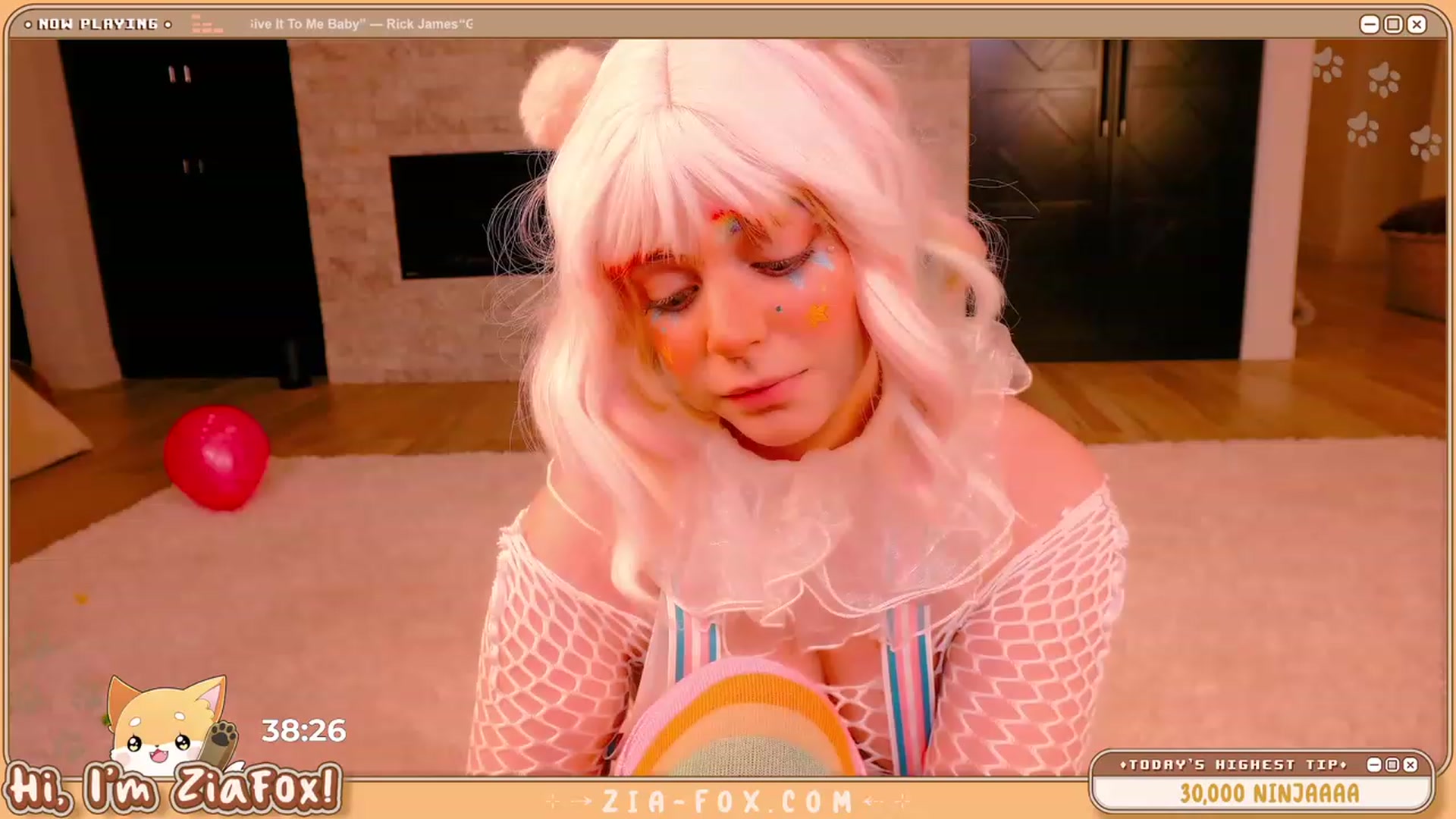 Gallery image thumbnail from ZiaFox's myfreecams stream on, 11/01/2023, 04:32 image 1 of 20