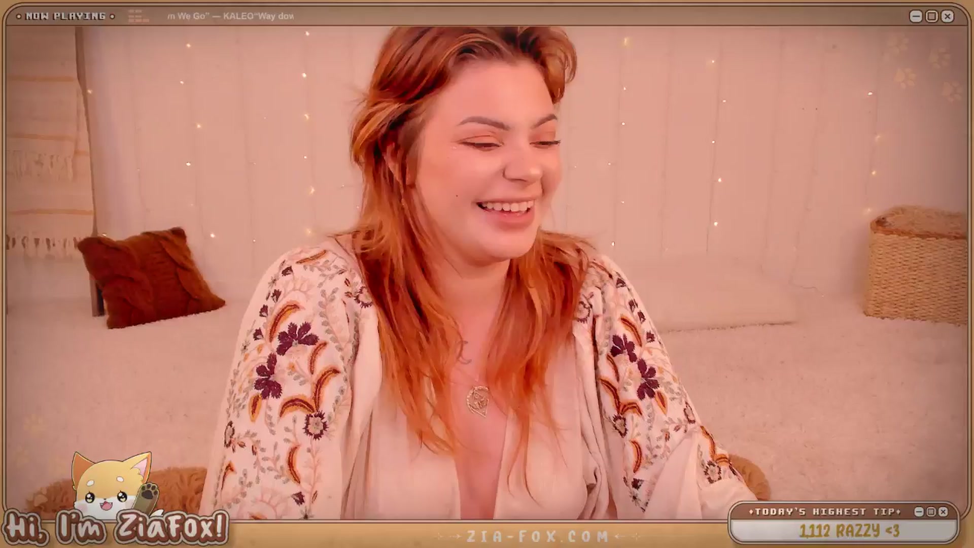 Gallery image thumbnail from ZiaFox's myfreecams stream on, 05/22/2024, 05:21 image 3 of 20